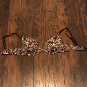 Victoria’s Secret Pink Bra 34B